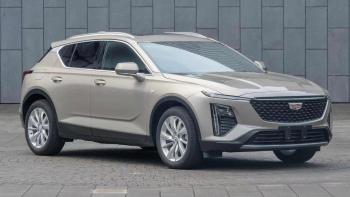 20多万买豪华SUV！轴距2.8米/双联屏 凯迪拉克新车曝光！  -图2